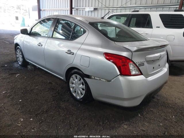 2019 NISSAN VERSA 1.6 SV 3