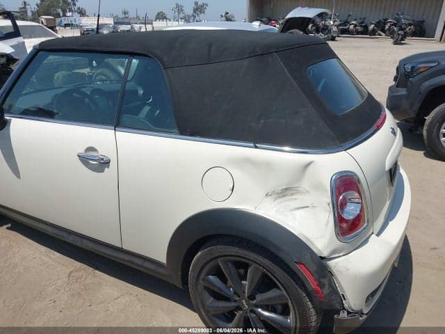 2014 MINI CONVERTIBLE COOPER 6