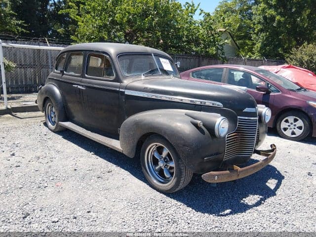 1940 CHEVROLET DELUXE