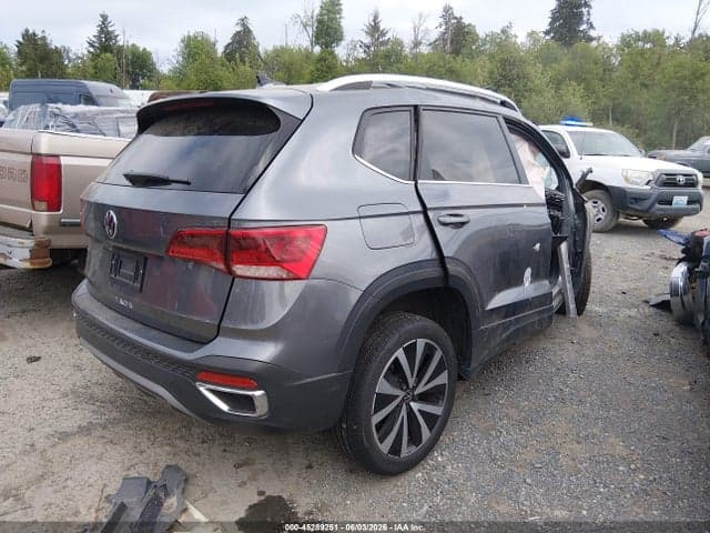 2022 VOLKSWAGEN TAOS 1.5T SE 4