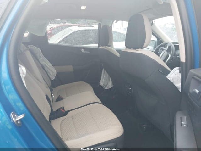 2020 FORD ESCAPE SE 8