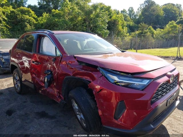 2025 TOYOTA RAV4 XLE 1