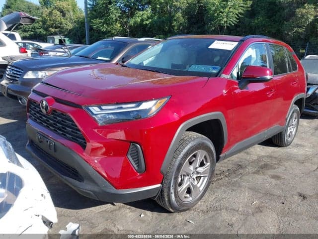 2025 TOYOTA RAV4 XLE 2