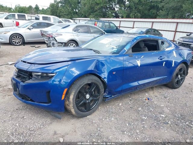 2023 CHEVROLET CAMARO 2