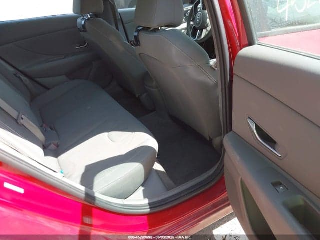 2021 HYUNDAI ELANTRA SEL 8