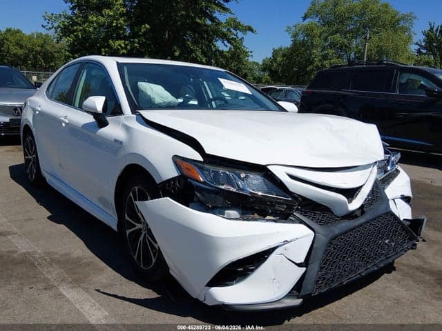 2020 TOYOTA CAMRY HYBRID SE - 1