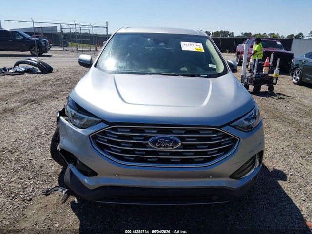2022 FORD EDGE TITANIUM 12