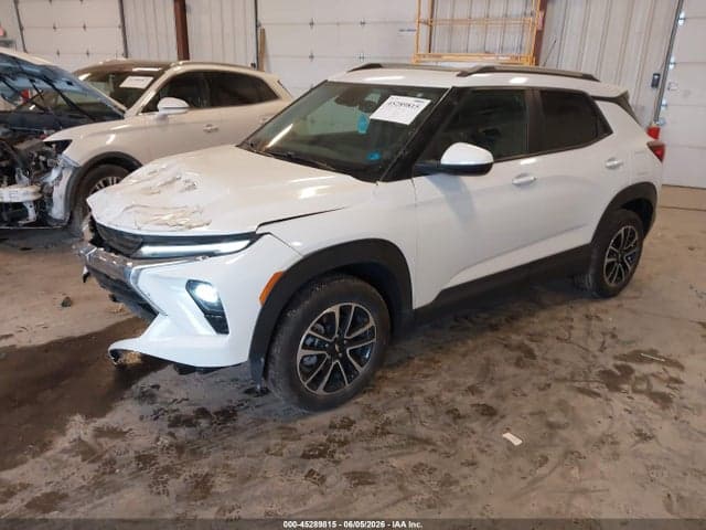 2024 CHEVROLET TRAILBLAZER AWD LT 2