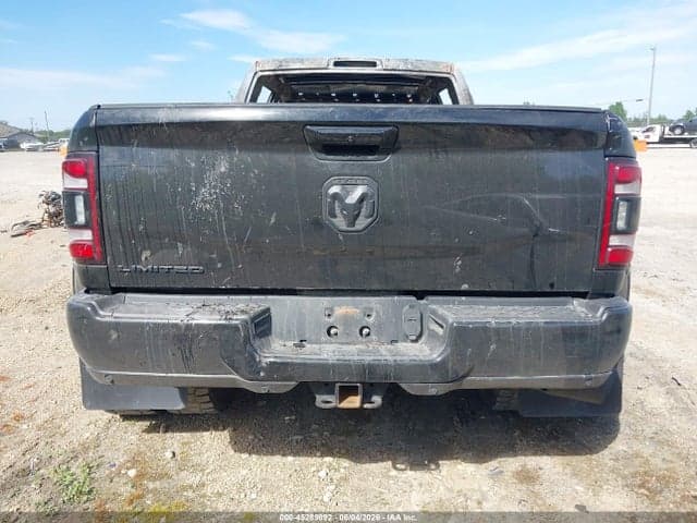 2020 RAM 3500 LIMITED 4X4 6'4 BOX 8