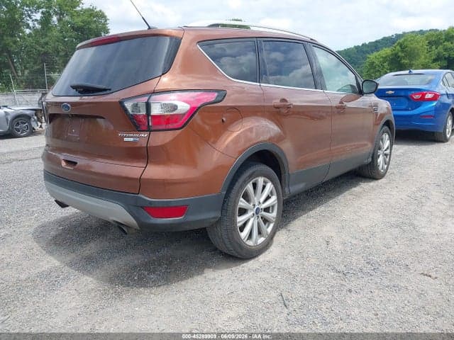 2017 FORD ESCAPE TITANIUM 4