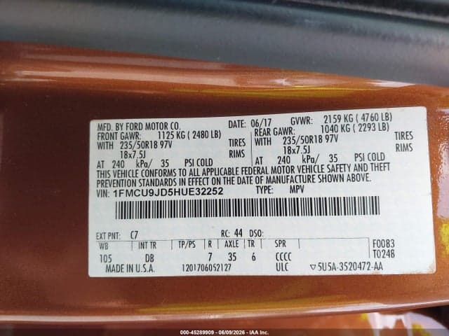 2017 FORD ESCAPE TITANIUM 9