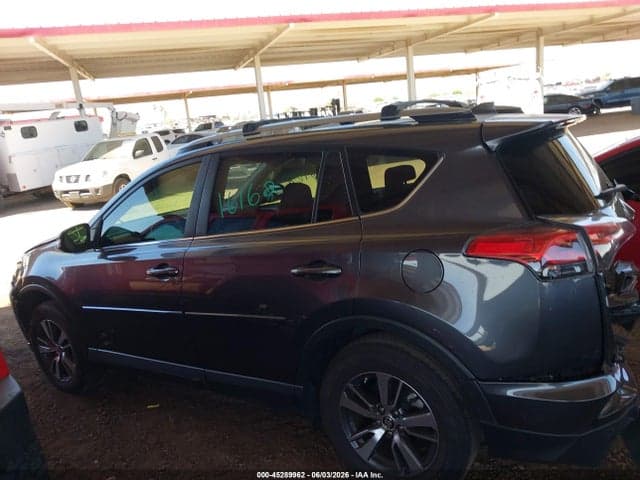 2018 TOYOTA RAV4 XLE 14