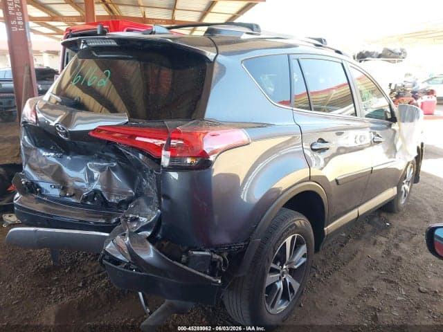 2018 TOYOTA RAV4 XLE 6