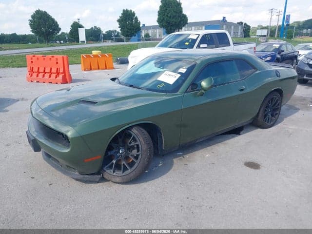 2018 DODGE CHALLENGER SXT 2