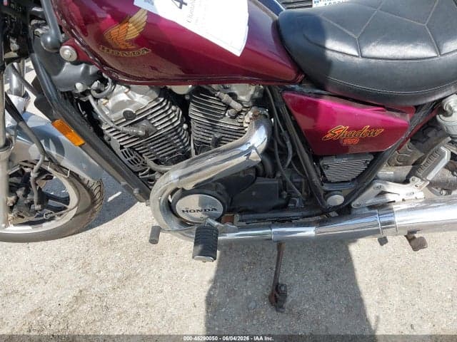 1983 HONDA VT750 9