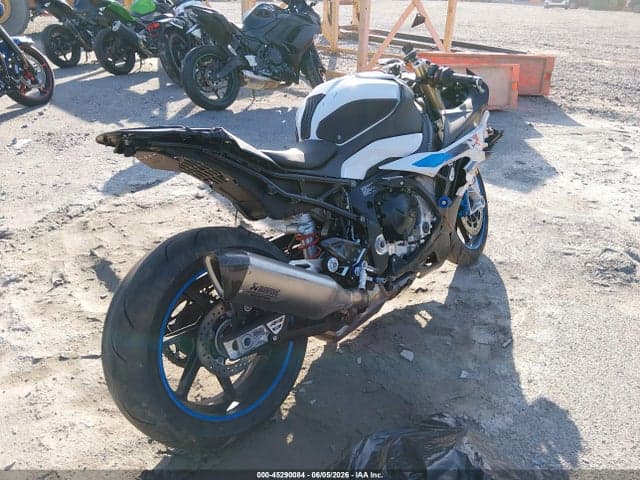 2024 BMW S 1000 RR 4