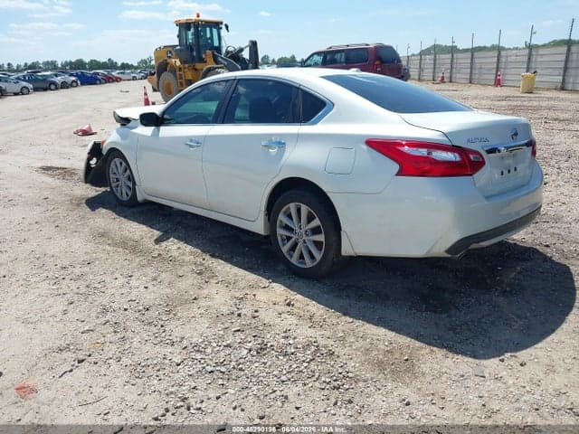 2017 NISSAN ALTIMA 2.5 SV 3