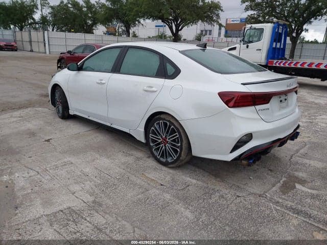 2024 KIA FORTE GT 3