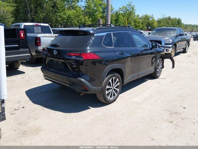 2024 TOYOTA COROLLA CROSS XLE 4