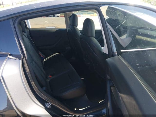 2022 TESLA MODEL Y PERFORMANCE DUAL MOTOR ALL-WHEEL DRIVE 8