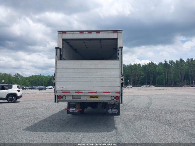 2020 FREIGHTLINER M2 106 8