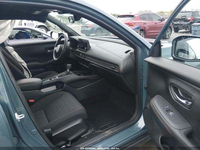 2025 HONDA HR-V 2WD SPORT 5