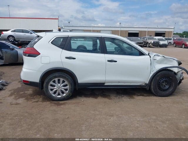 2018 NISSAN ROGUE S 14