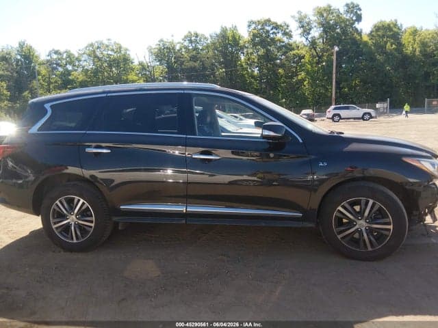 2017 INFINITI QX60 13
