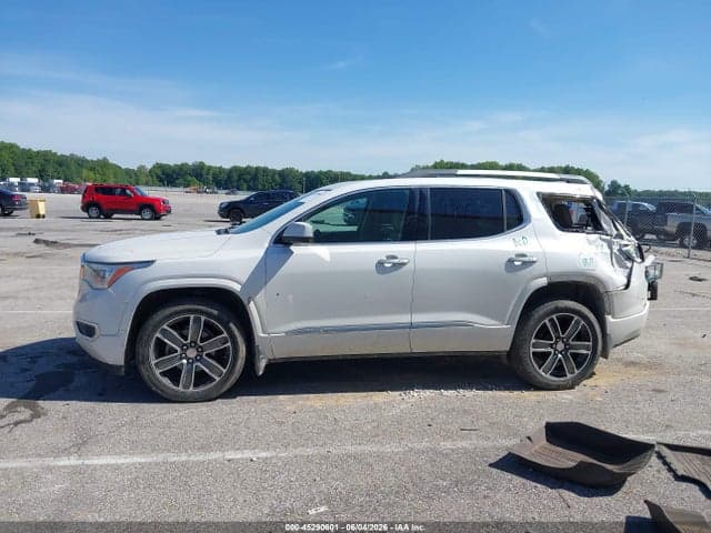 2017 GMC ACADIA DENALI 14