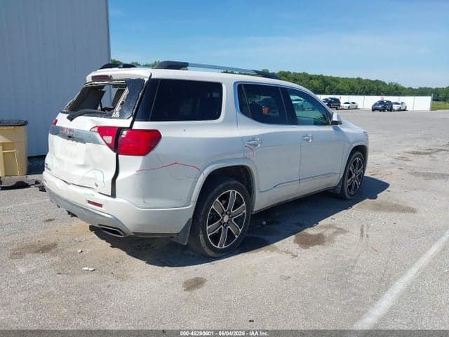 2017 GMC ACADIA DENALI 4