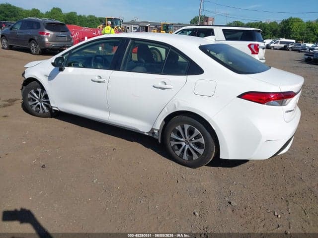 2021 TOYOTA COROLLA HYBRID LE 3