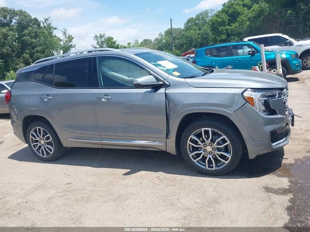 2024 GMC TERRAIN AWD DENALI 13