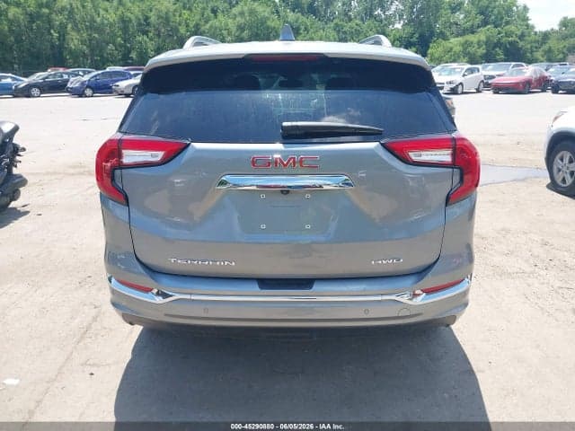 2024 GMC TERRAIN AWD DENALI 16