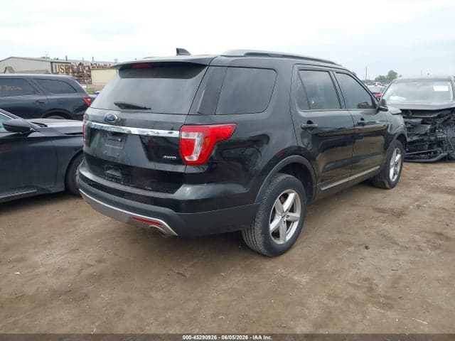 2017 FORD EXPLORER XLT 4