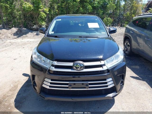 2019 TOYOTA HIGHLANDER LE 12