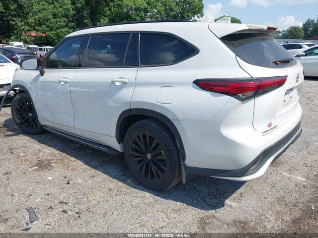 2023 TOYOTA HIGHLANDER XSE 3