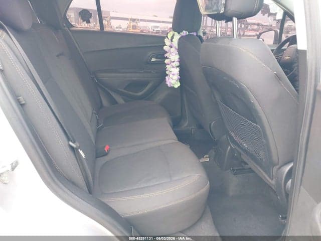 2017 CHEVROLET TRAX LS 8