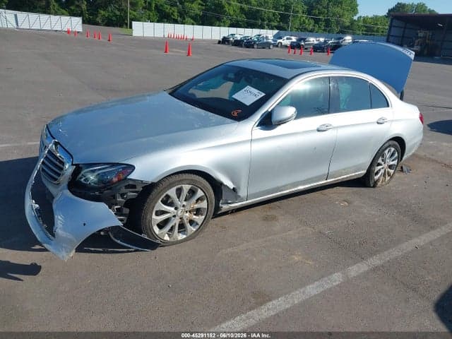 2017 MERCEDES-BENZ E 300 2