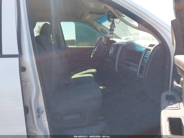 2016 RAM 2500 TRADESMAN 5