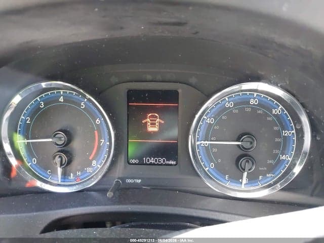 2018 TOYOTA COROLLA LE 7