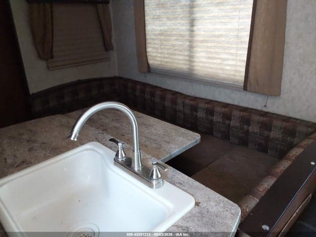 2017 AVENGER TRAVEL TRAILER 8