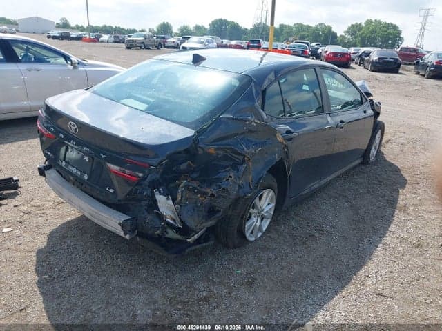 2025 TOYOTA CAMRY LE 4