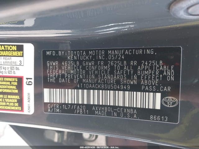 2025 TOYOTA CAMRY LE 9