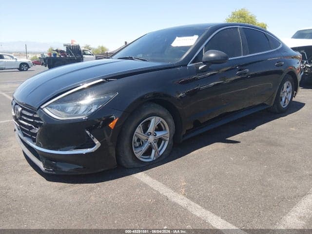 2022 HYUNDAI SONATA SE 3