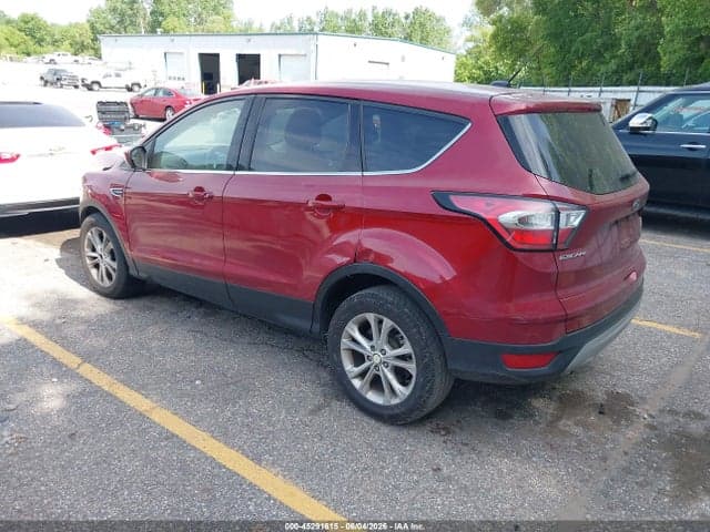 2017 FORD ESCAPE SE 3