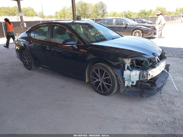 2021 TOYOTA CAMRY SE - 1