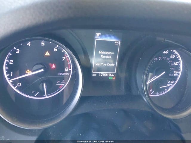 2021 TOYOTA CAMRY SE 16