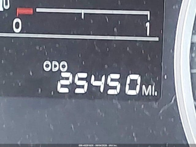 2024 NISSAN VERSA 1.6 S 14