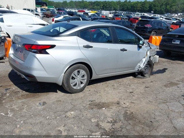 2024 NISSAN VERSA 1.6 S 4