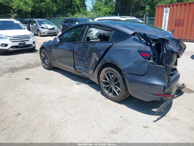 2022 TESLA MODEL 3 LONG RANGE DUAL MOTOR ALL-WHEEL DRIVE 3